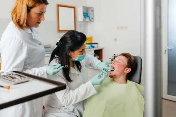 Best Emergency Treatment for Oral Infections in O, MI